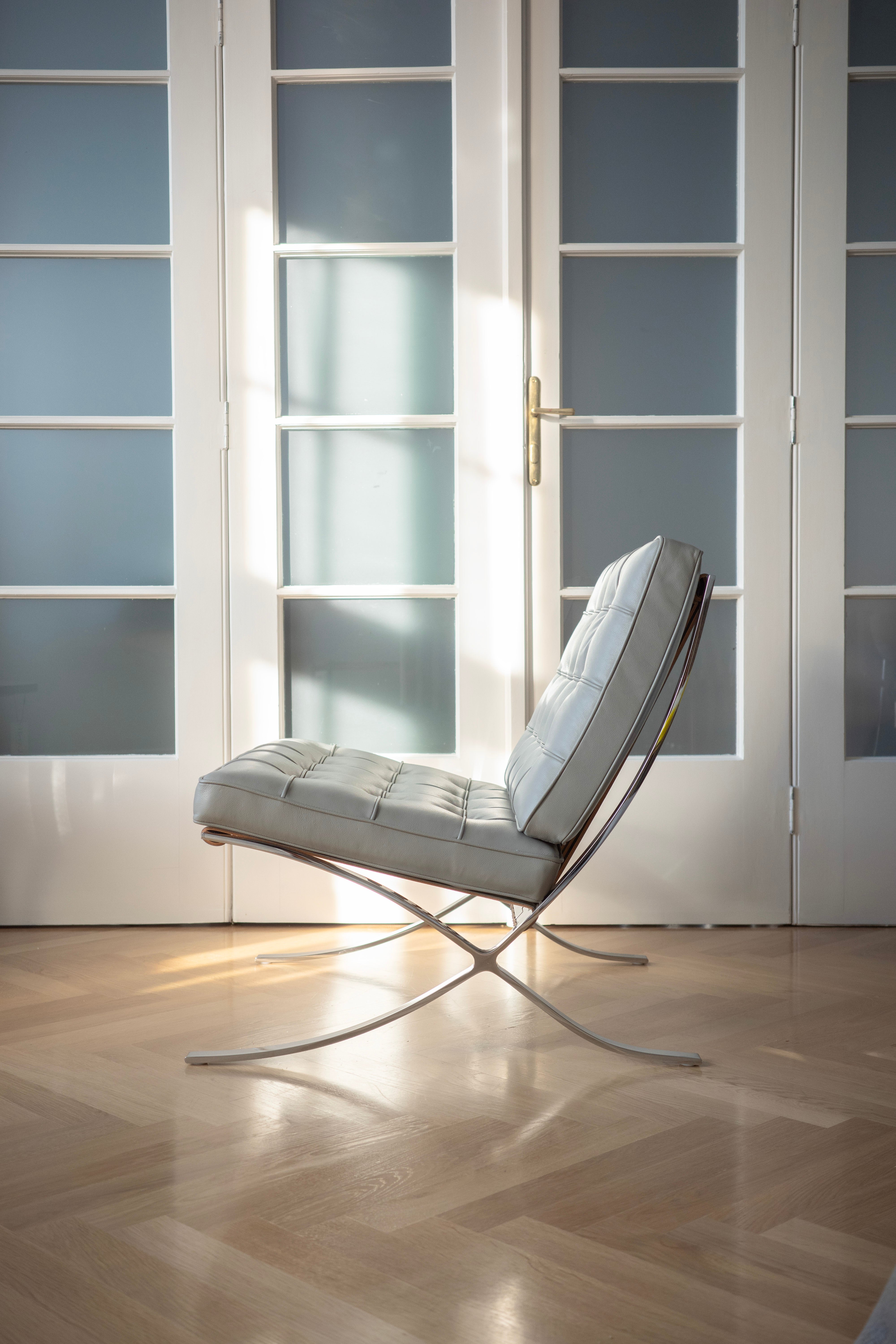 Kreslo Barcelona - Knoll