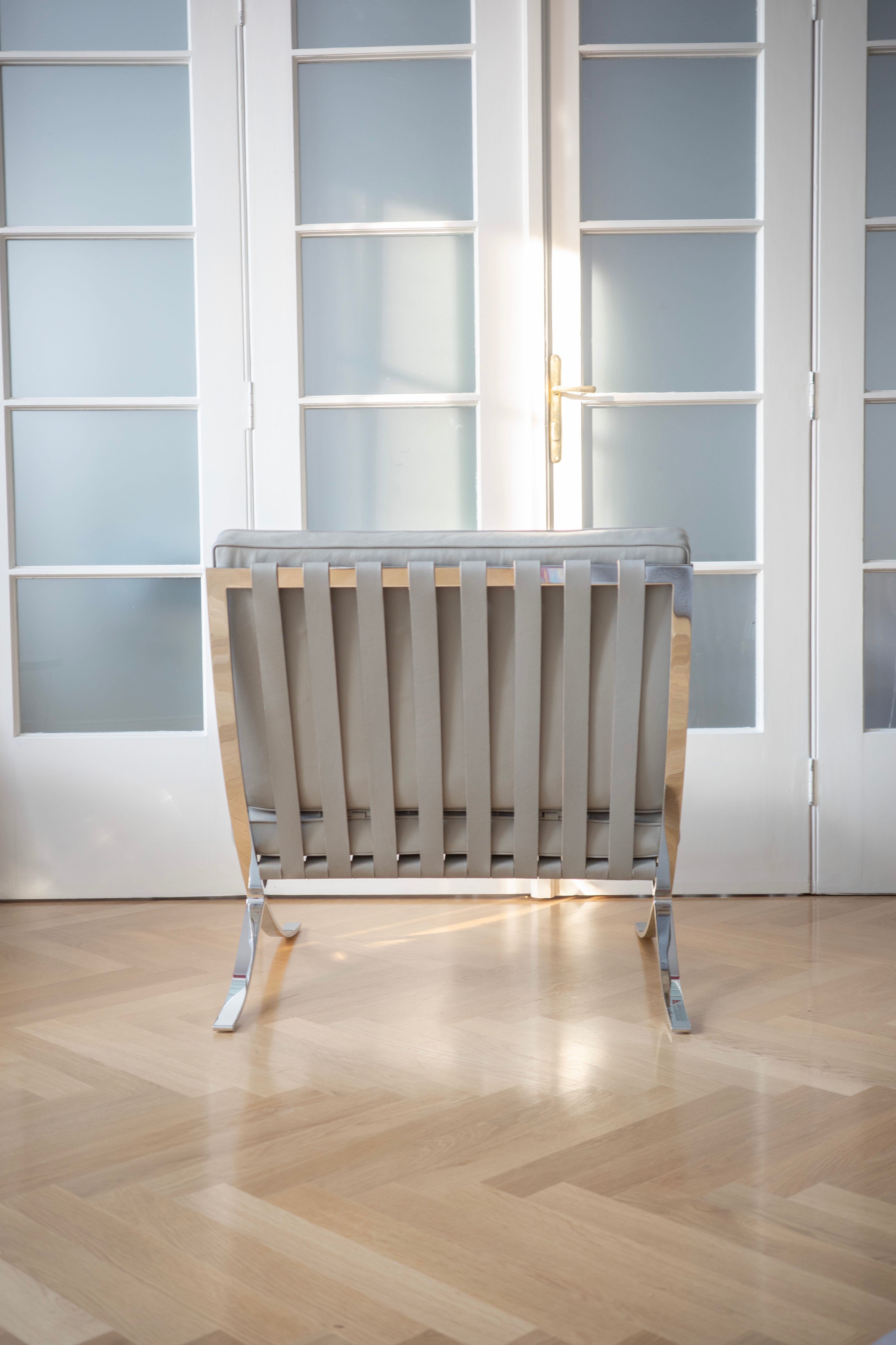 Kreslo Barcelona - Knoll