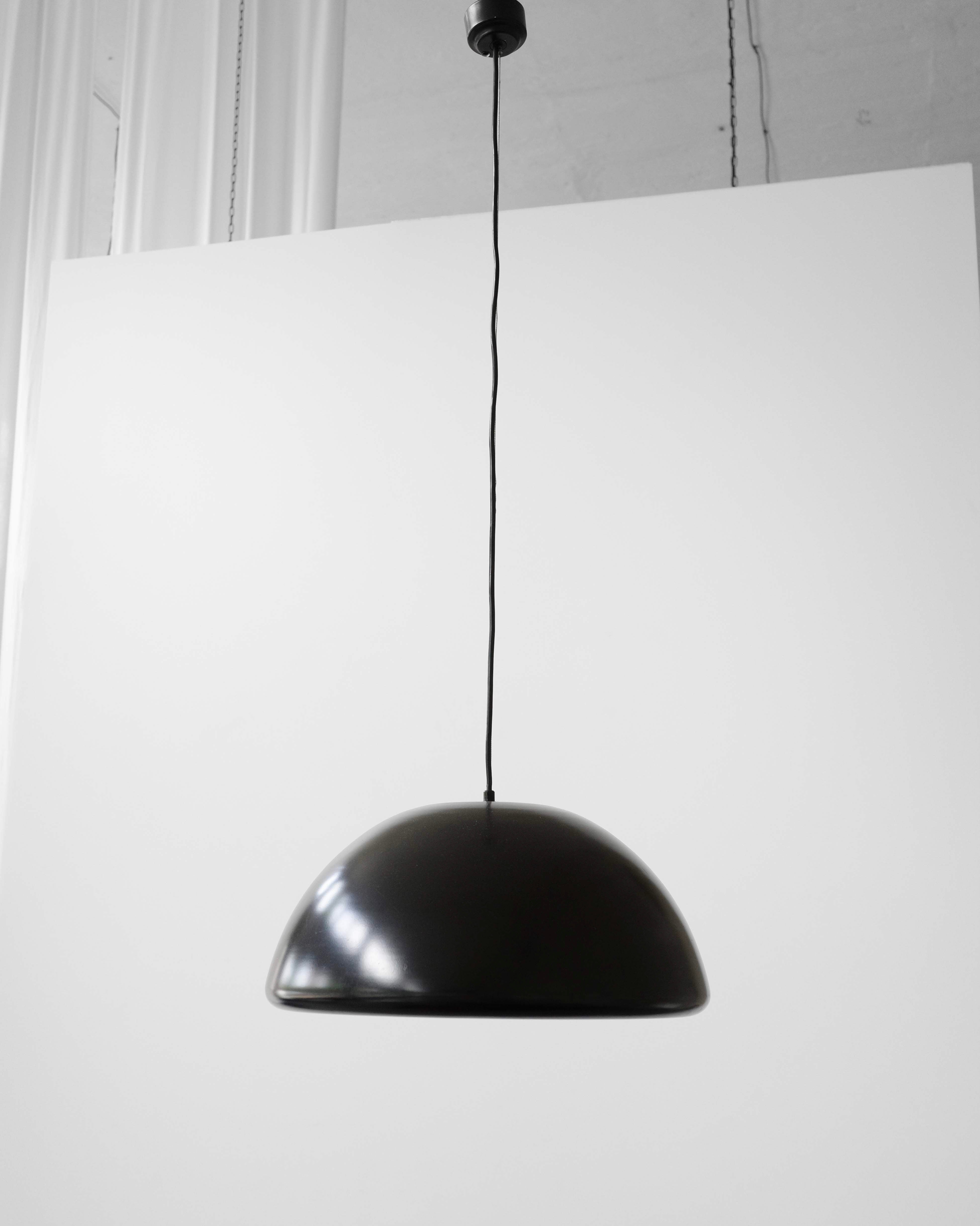 Kovová lampa, 1980s