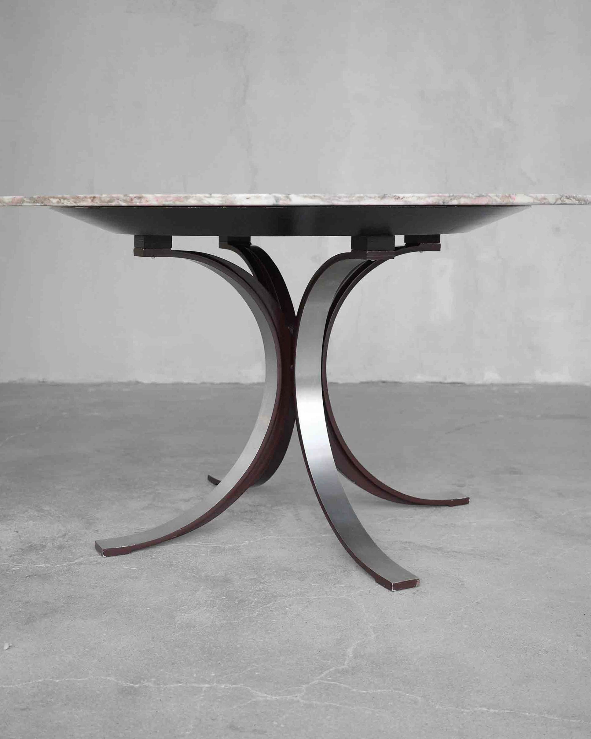 Okrúhly jedálenský mramorový stôl T69, 1960s