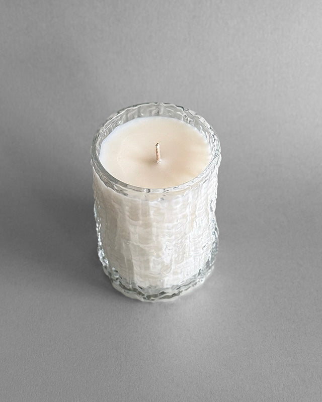 SO.Lavish candle