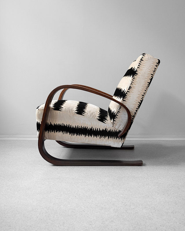 Art Deco kreslo „Tank“ Miroslav Navrátil, Československo, 1960's