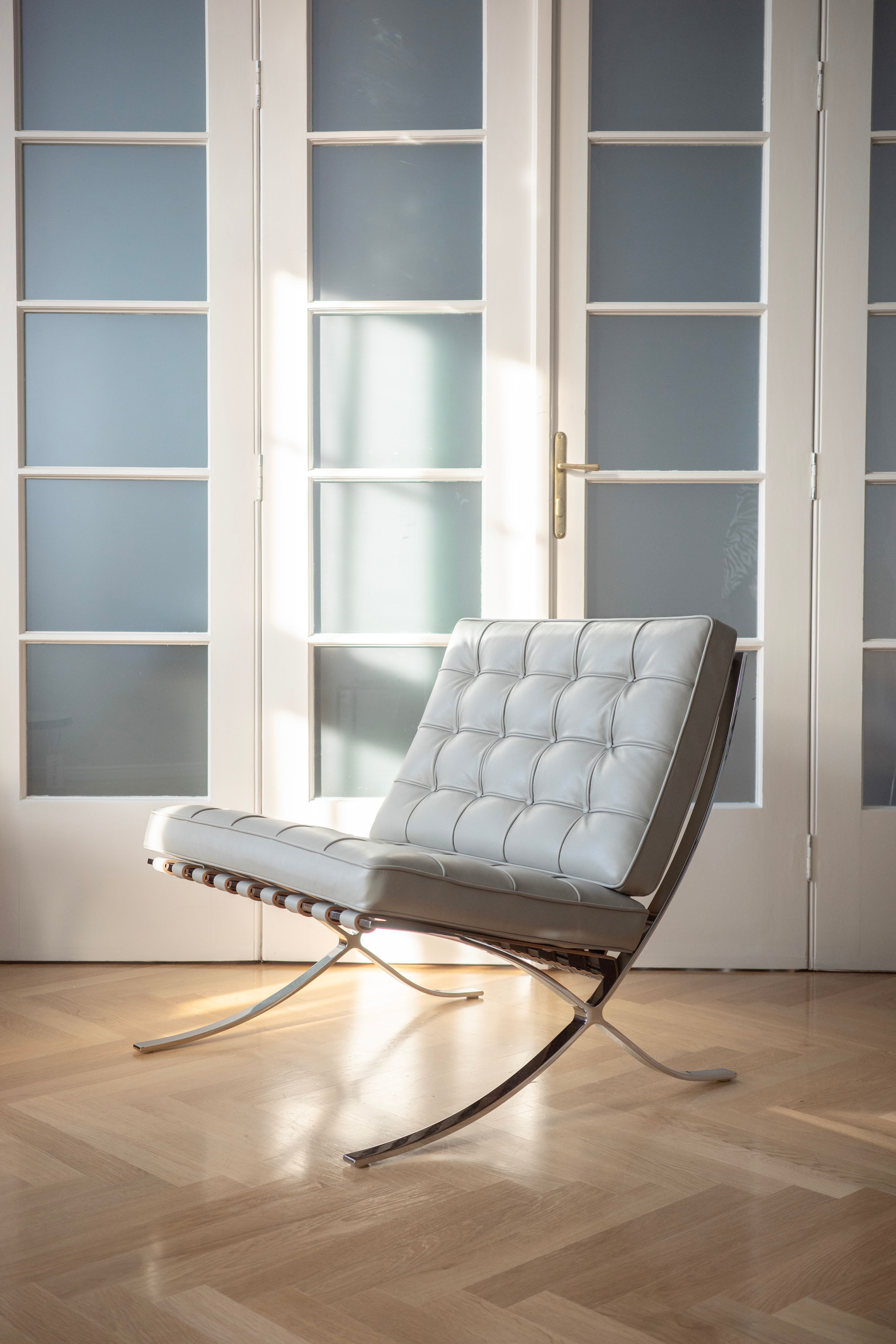 Kreslo Barcelona - Knoll
