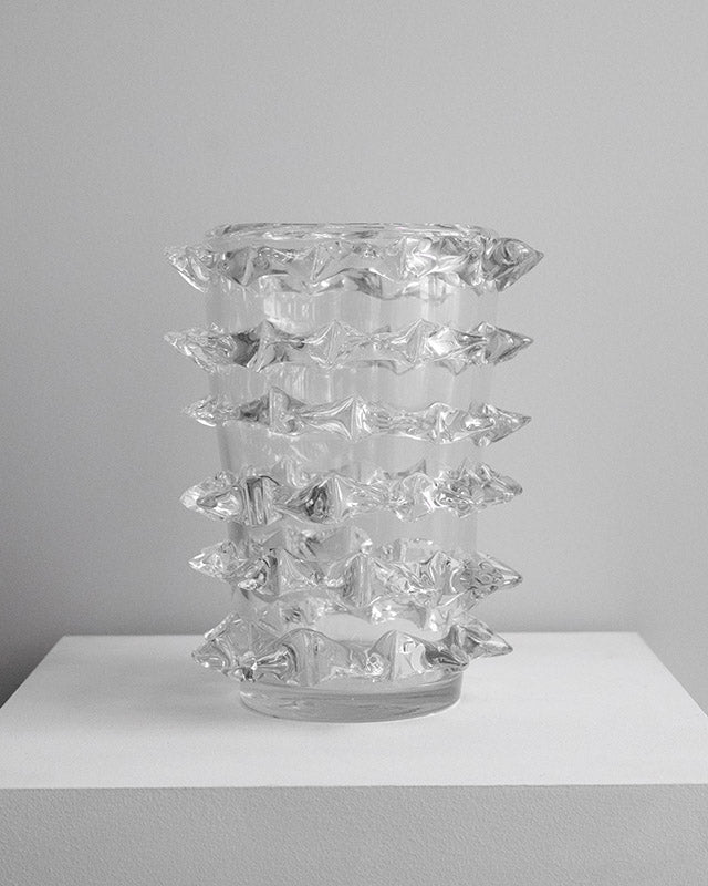 Váza s “rostrato” dizajnom