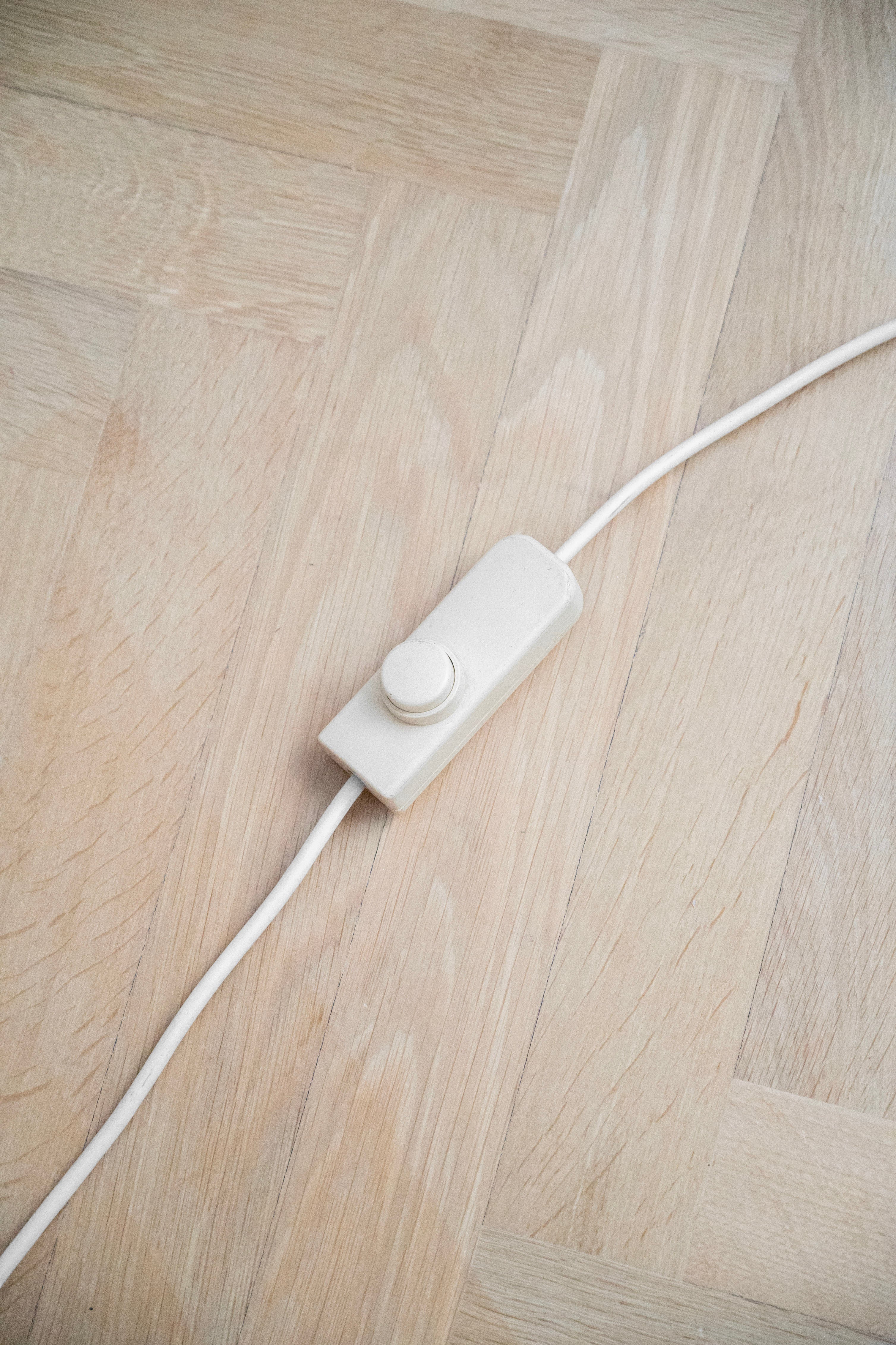 Stojacia lampa v štýle postmoderny, 1980s