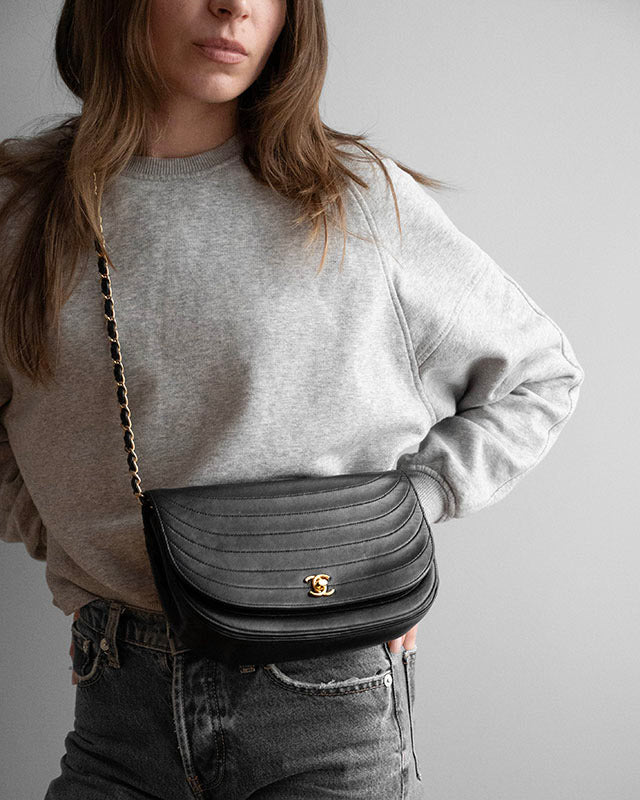 Chanel Half Moon Flap kabelka, 1980s
