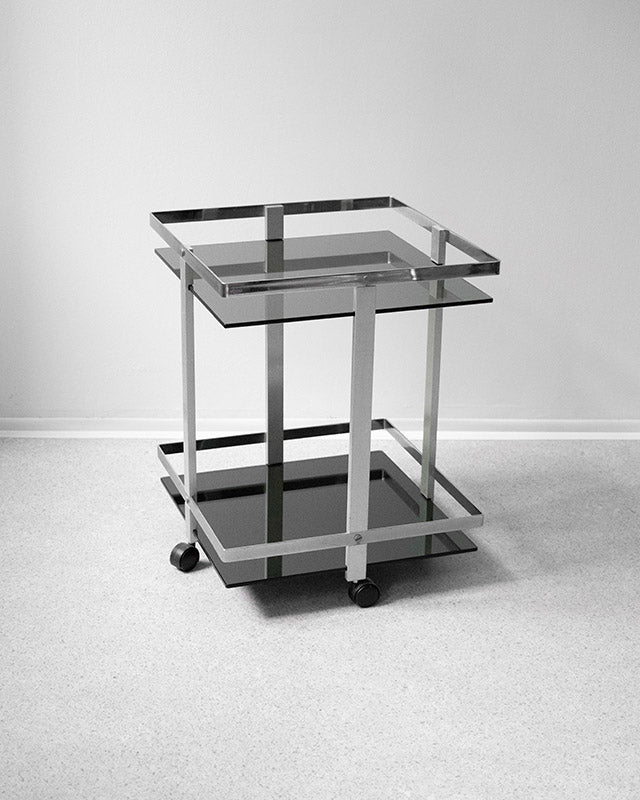 Chromový vozík s kouřovým sklem, 1980s