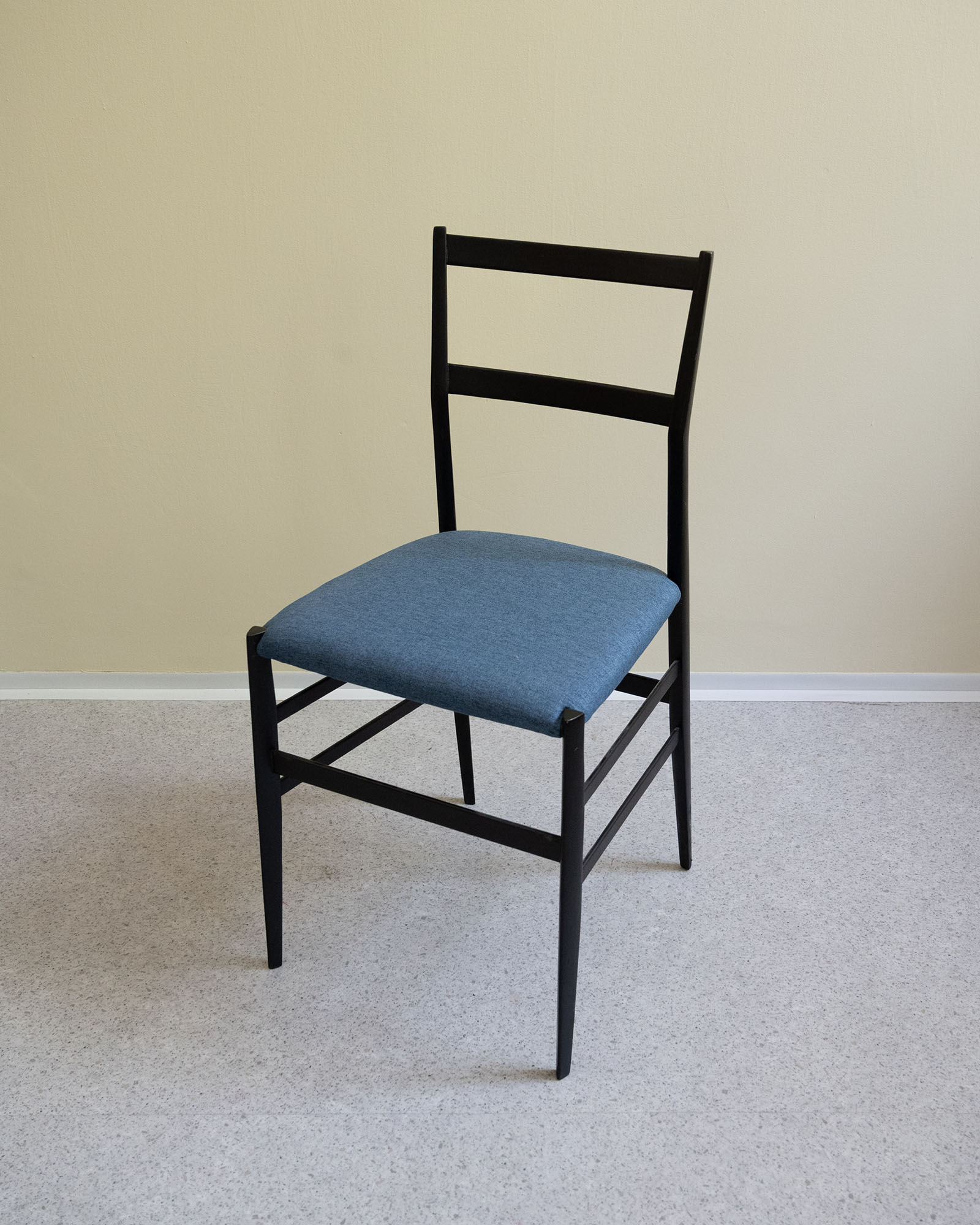 Stolička Superleggera, Gio Ponti, Cassina (2ks), 1970s
