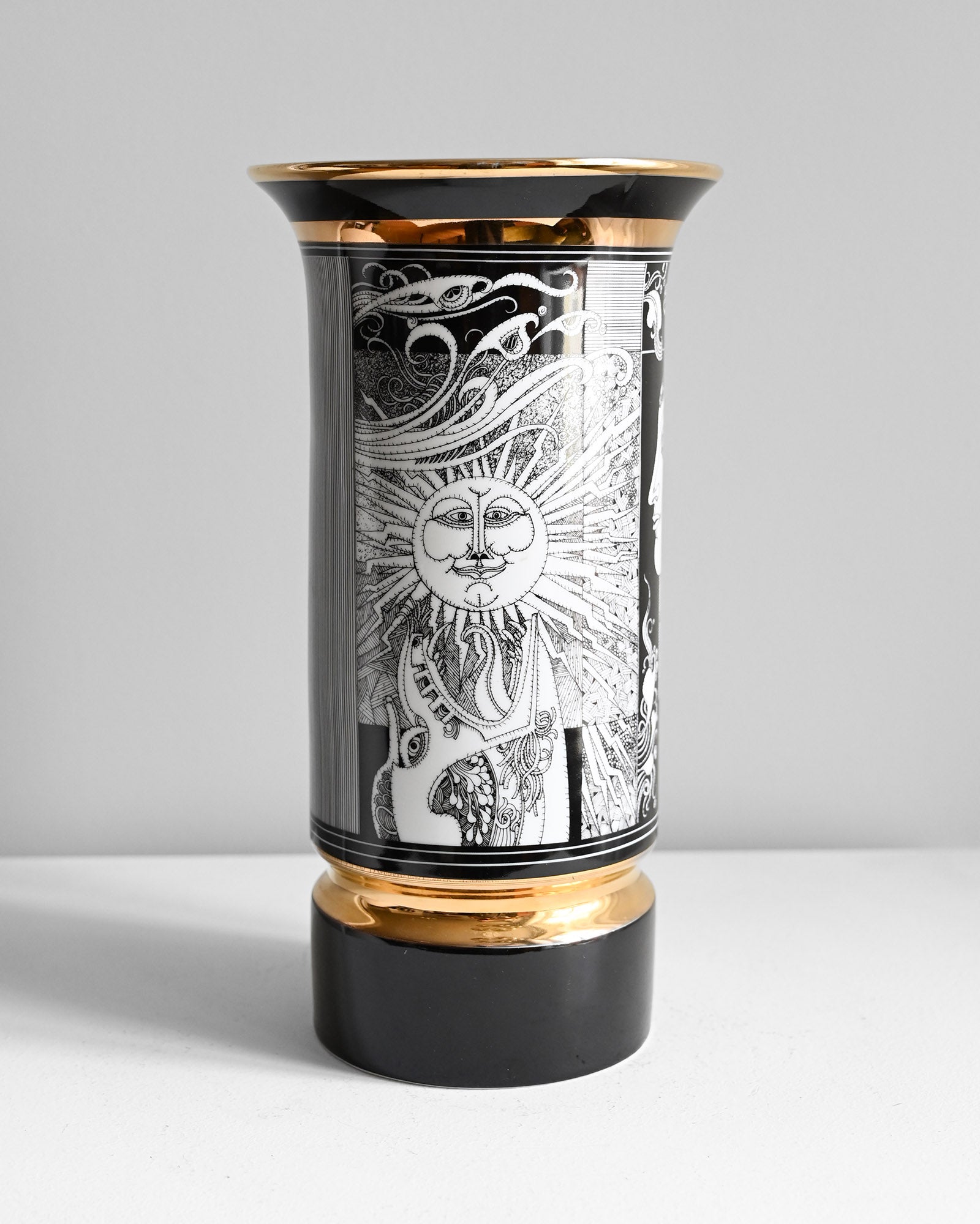Porcelánová váza Holloháza, 1970s