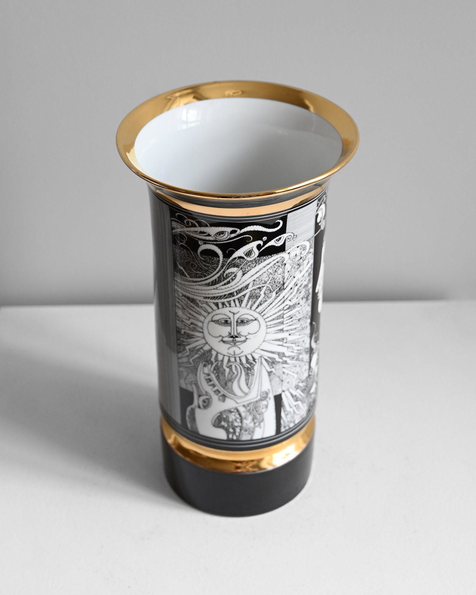 Porcelánová váza Holloháza, 1970s