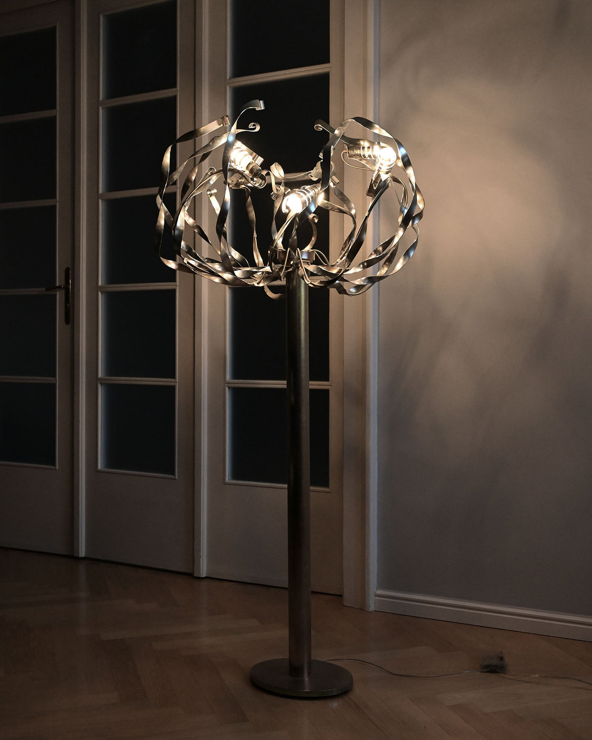 Podlahová kovová lampa, 1990s