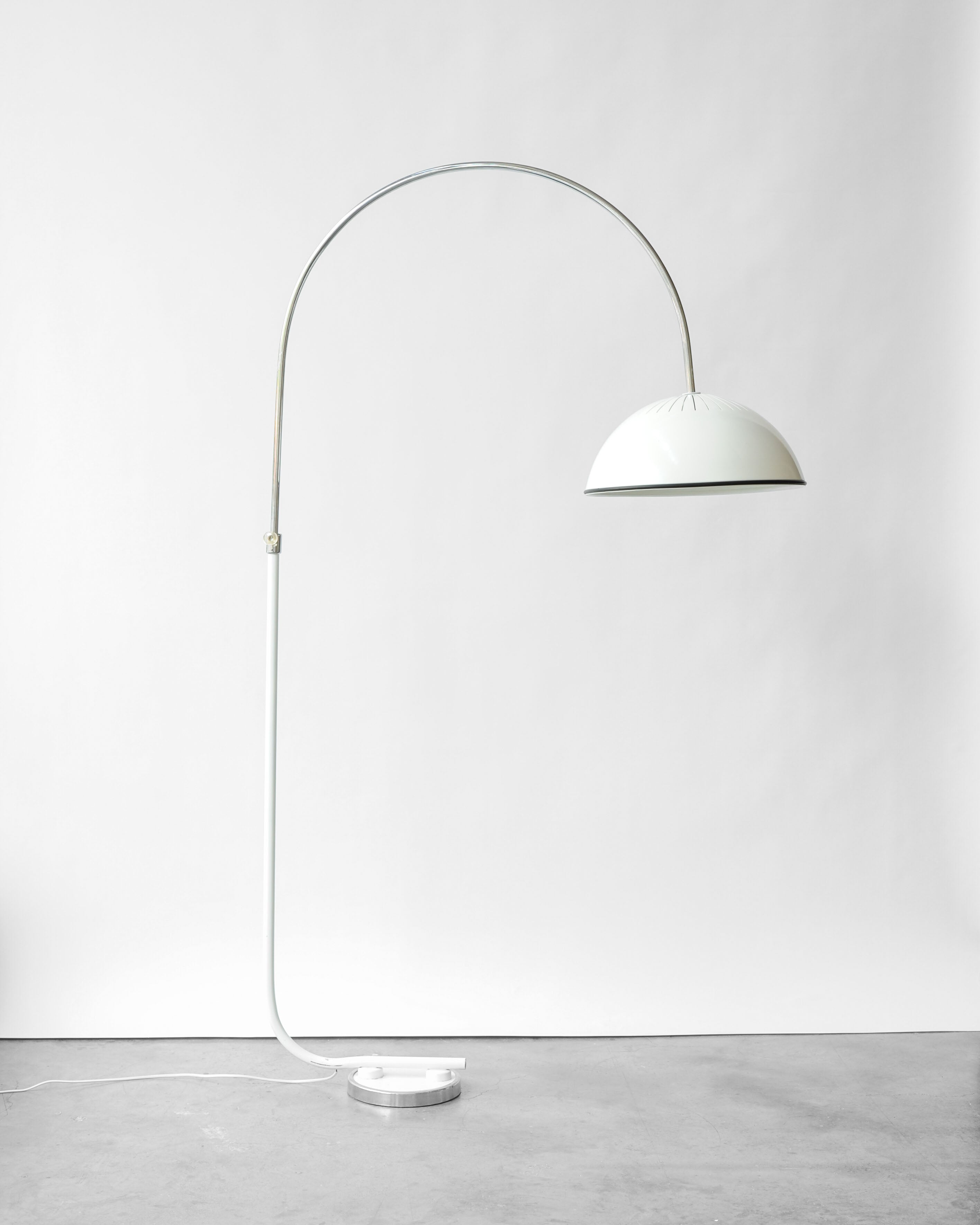 Oblúková podlahová lampa, 1970s
