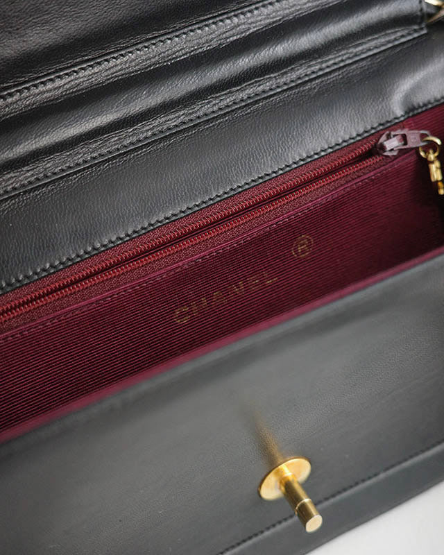 Chanel Half Moon Flap kabelka, 1980s