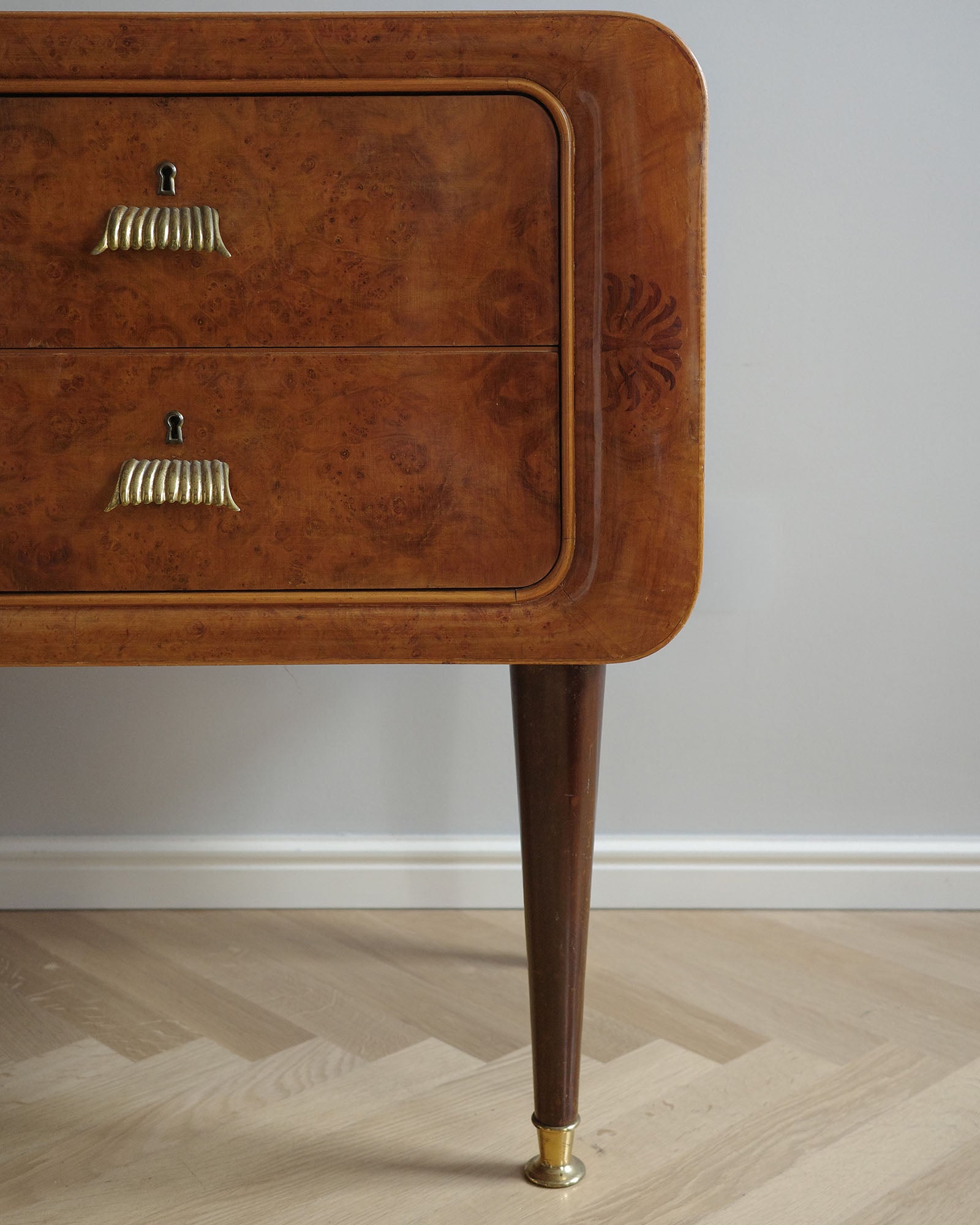 Mid-century komoda s korenicou, 1950s
