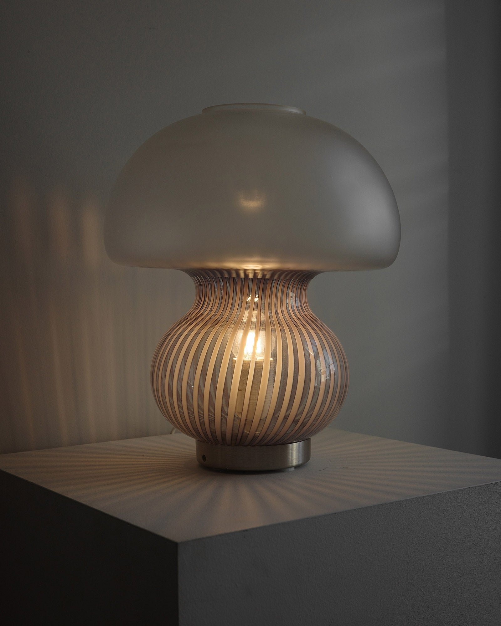 Lampa matný hríbik, 1980's