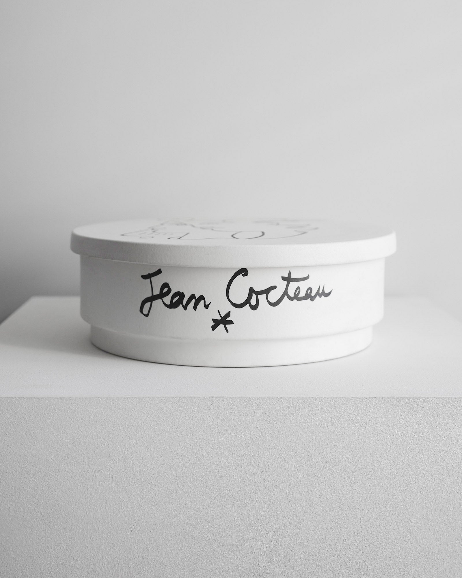 Keramická dóza zn. Roche Bobois, dizajn Jean Cocteau
