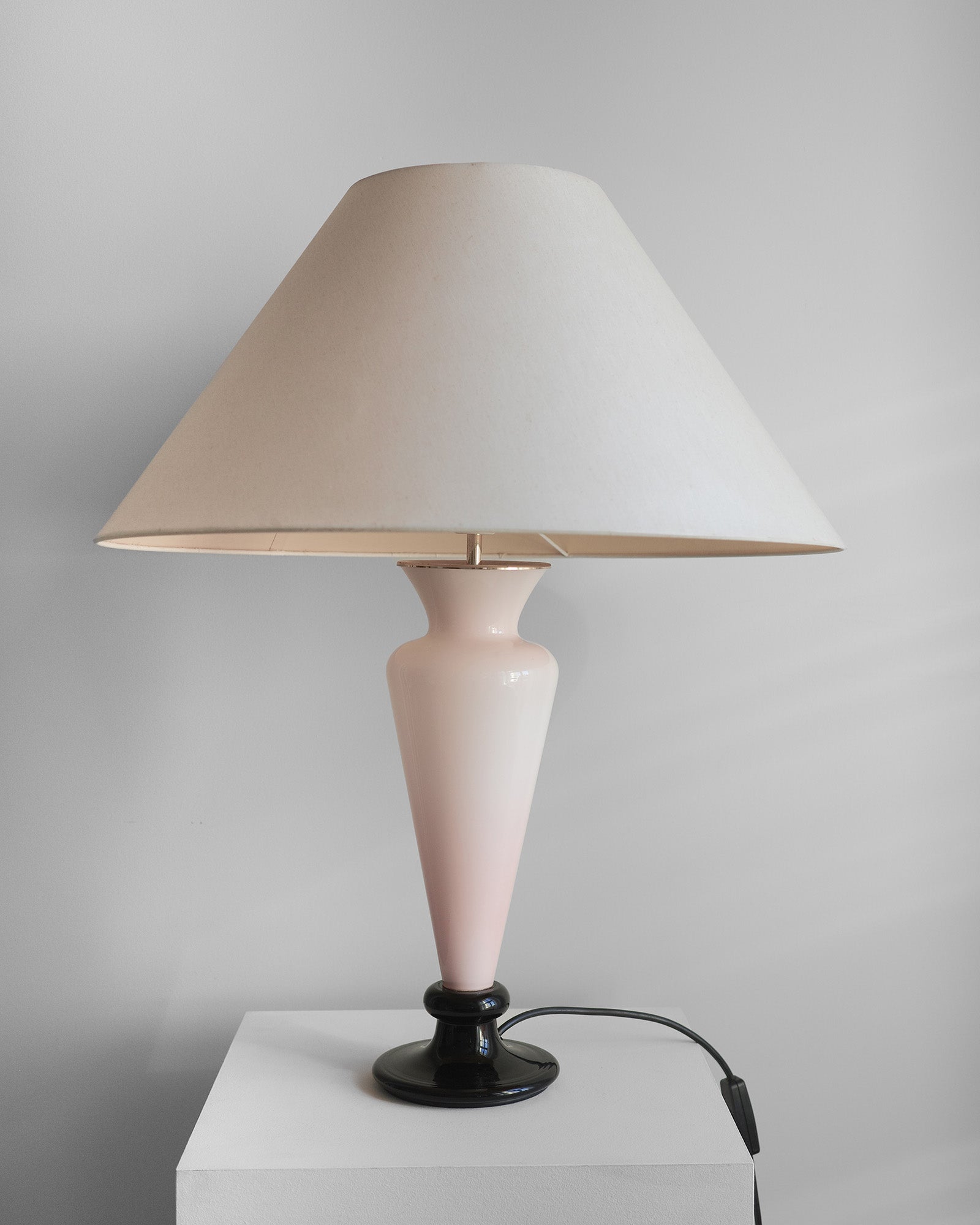 Vysoká rúžová Murano lampa, 1970s