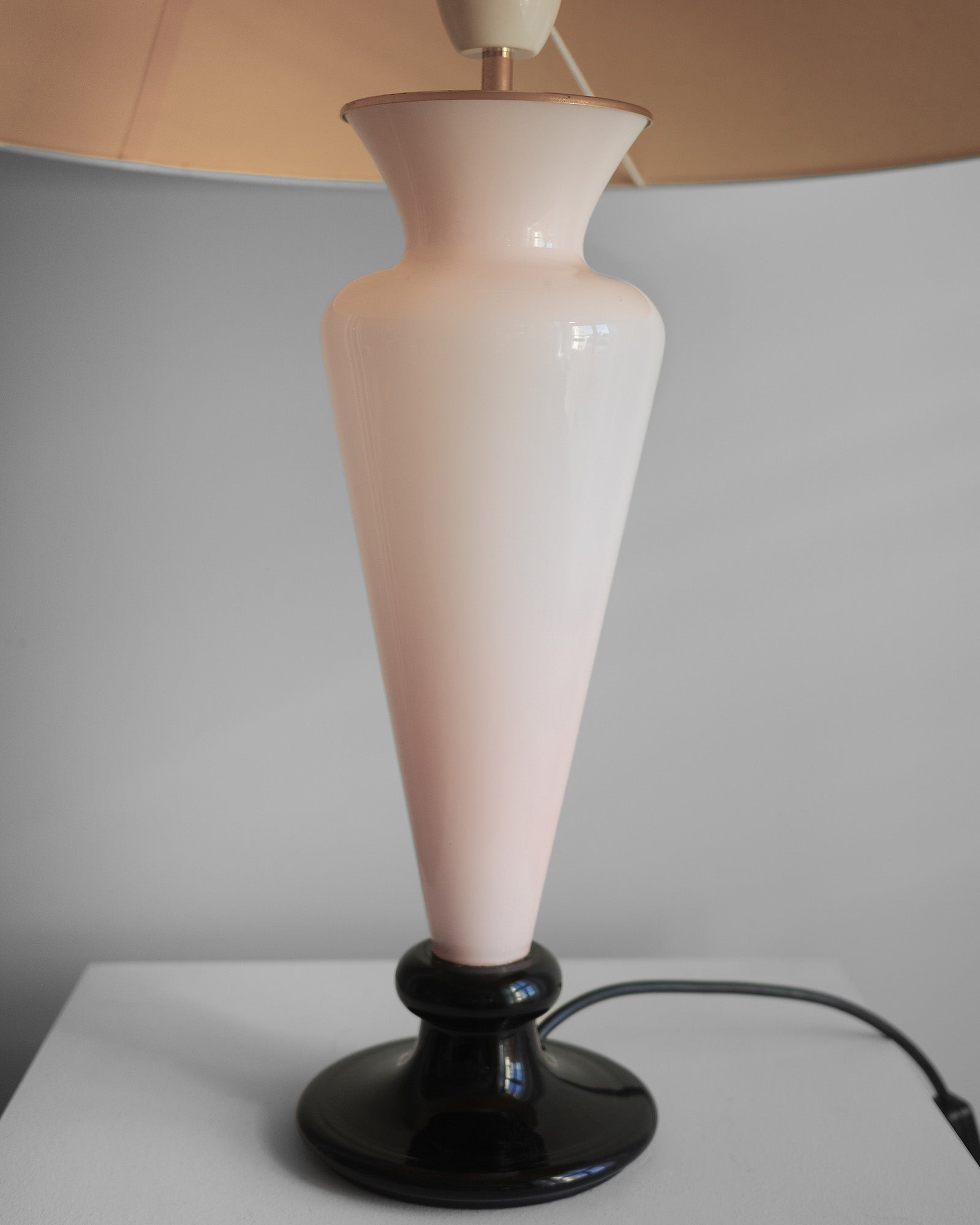 Vysoká rúžová Murano lampa, 1970s