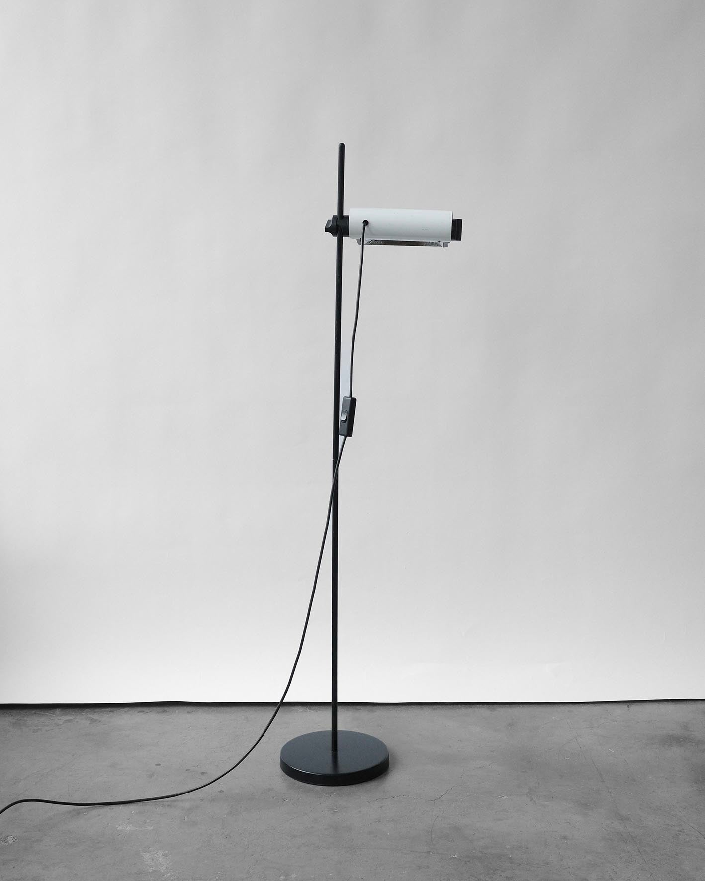 Stojacia lampa Joe Colombo, 1970s